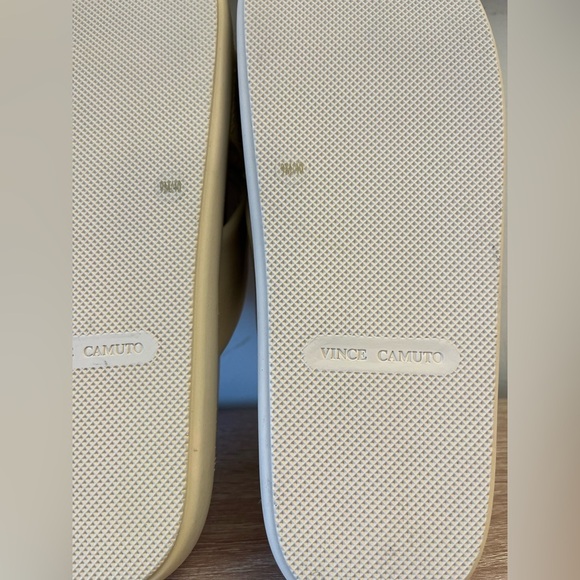 Vince Camuto vp-cresila Leather Beige Slides - Picture 7 of 10